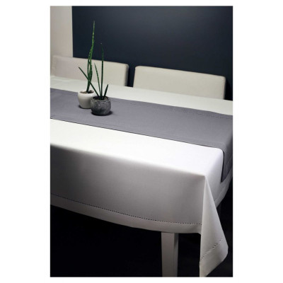 Obrus z Mereżką Prosty i Elegancki